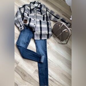 4 PIECES!! Transitional Casual Combo! 👖